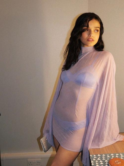 Rachel Zegler Elle UK editorial, July 2025 8