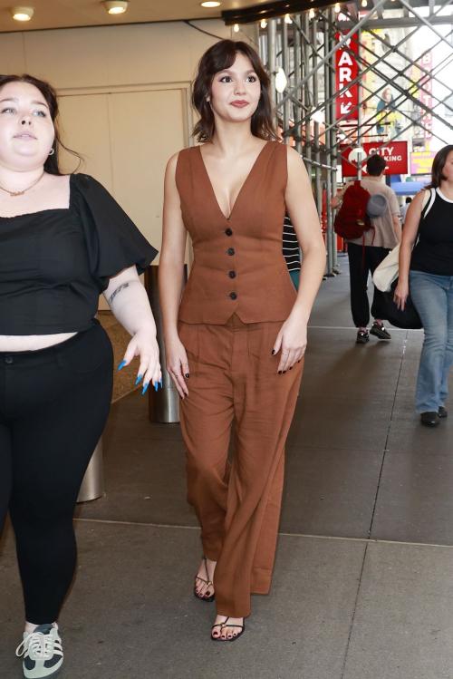 Samantha Lorraine at CBS Mornings Studio, July 2025 5