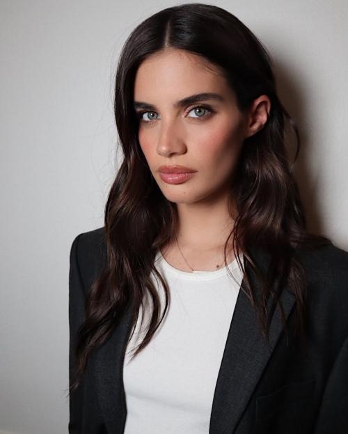 Sara Sampaio Classy Instagram Photos, July 2025 2