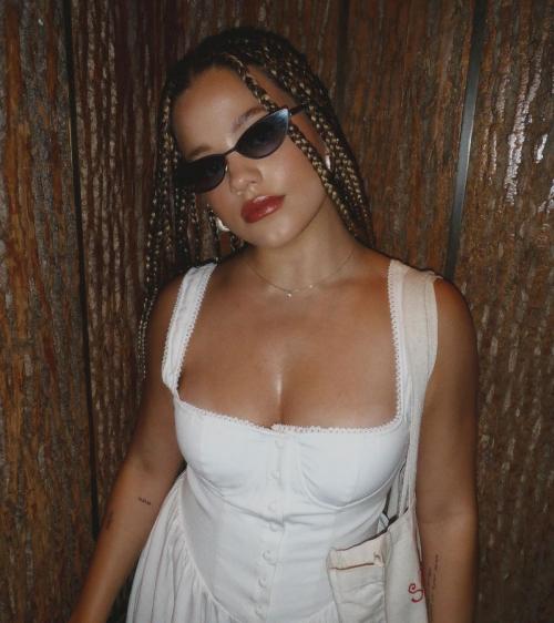 Sarah Jeffery Stunning Instagram Shots July 2025 2