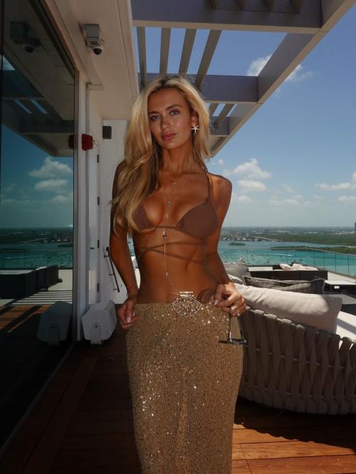 Savannah Delane Morris Instagram Photos July 2025