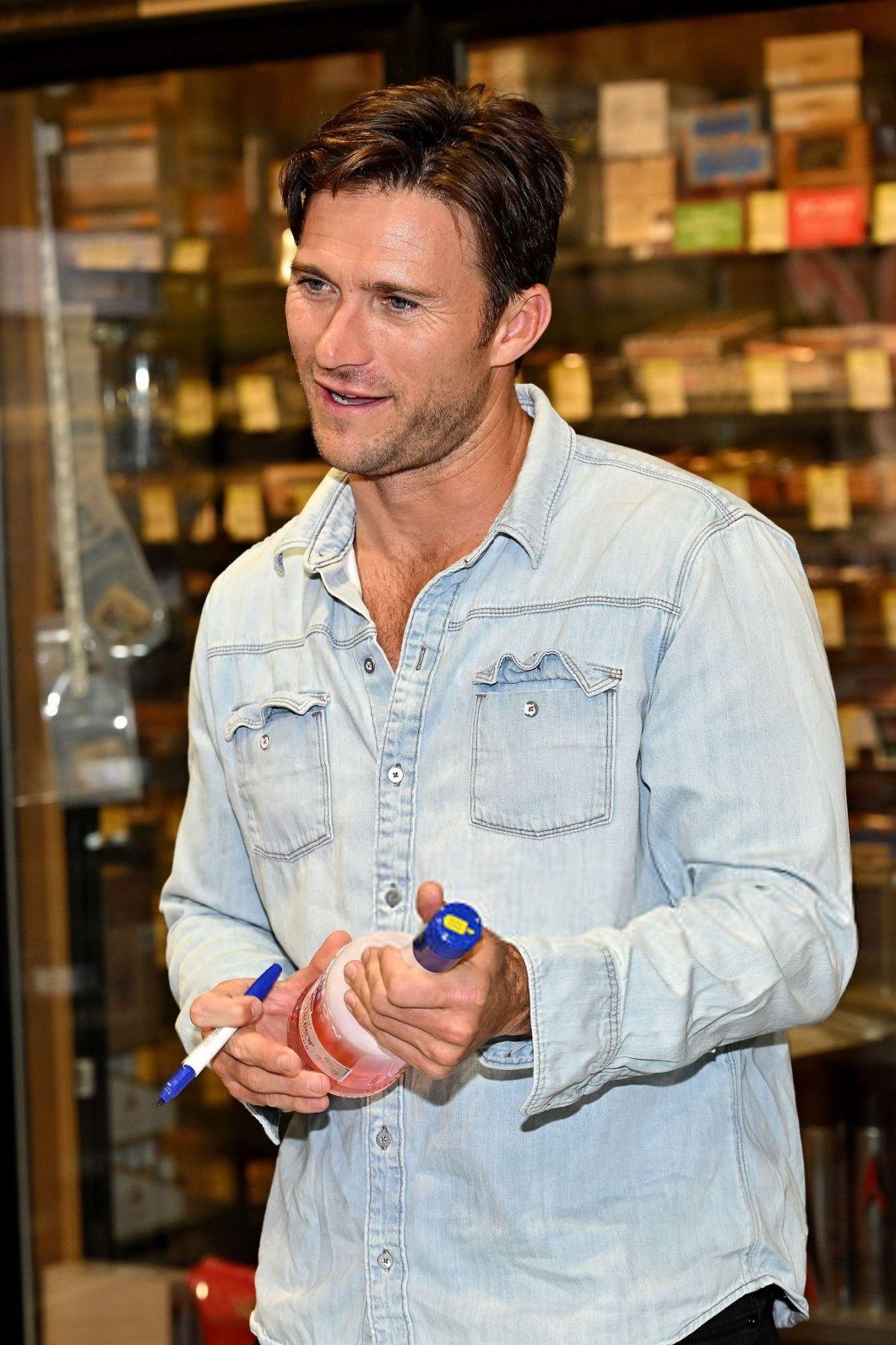 Scott Eastwood launches London Liqueurs, April 2025