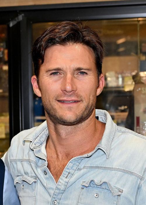 Scott Eastwood launches London Liqueurs, April 2025 2