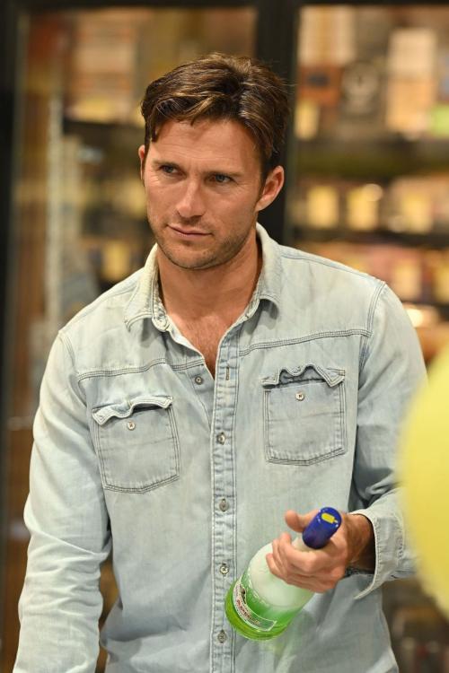 Scott Eastwood launches London Liqueurs, April 2025 5
