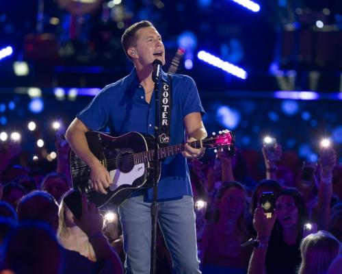 Scotty McCreery at CMA Fest Nashville, June 2025