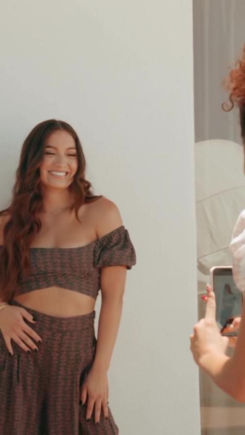 Sydney Agudong Gorgeous Instagram Shots, July 2025 5