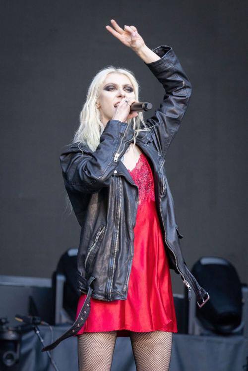 Taylor Momsen Opens AC/DC Tour, Europe, June 2025 6