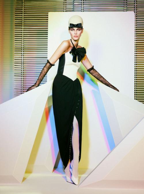 Vittoria Ceretti for Vogue Italy Cover, July 2025 3