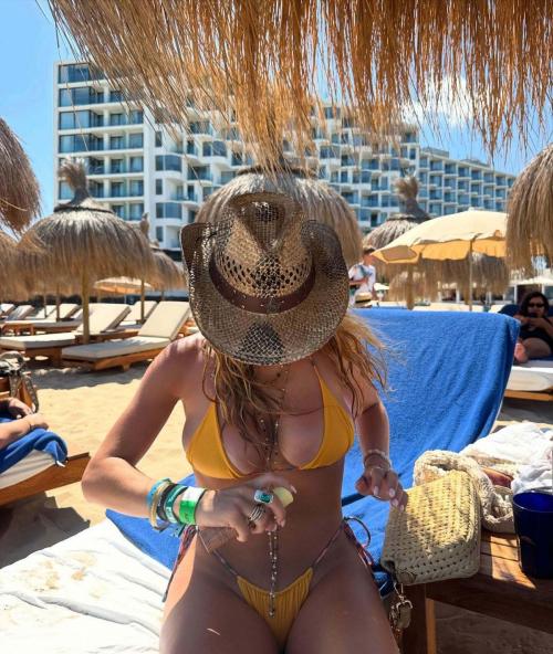 Xandra Pohl Instagram Style Moments July 2025 4
