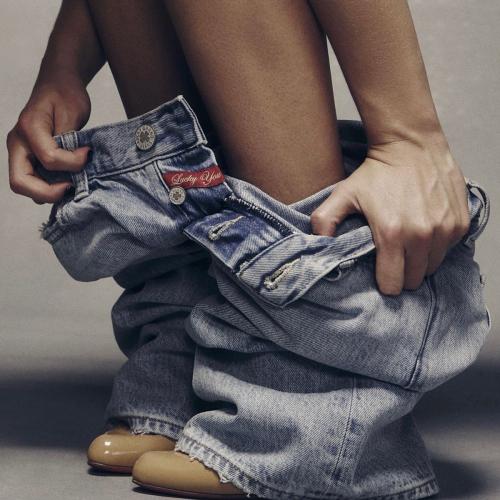 Addison Rae Lucky Brand Jeans, 2025 2