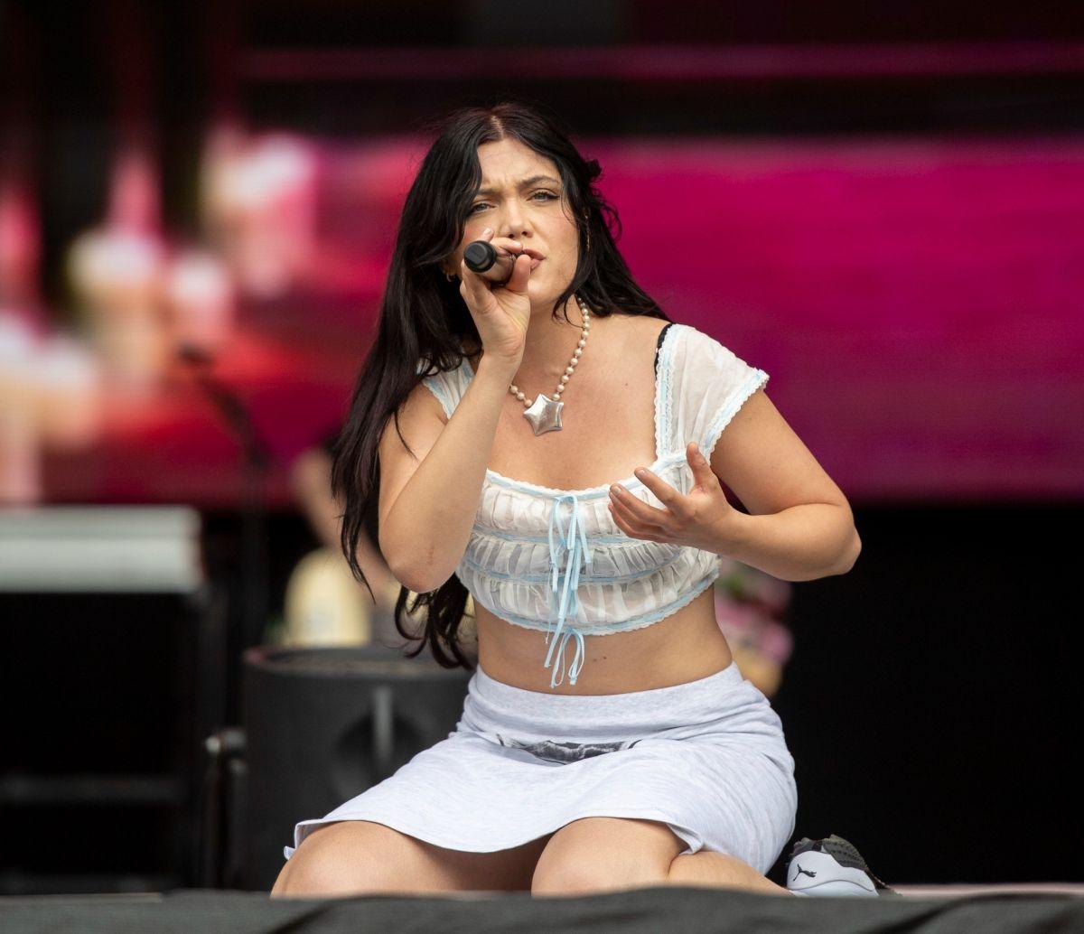 Alessi Rose Performs Leeds Festival, August 2025