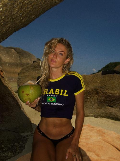 Alica Schmidt Instagram pics, August 2025