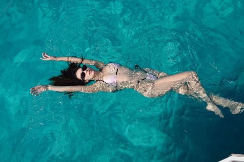 Alycia Debnam-Carey stuns in Instagram photos, August 2025 1