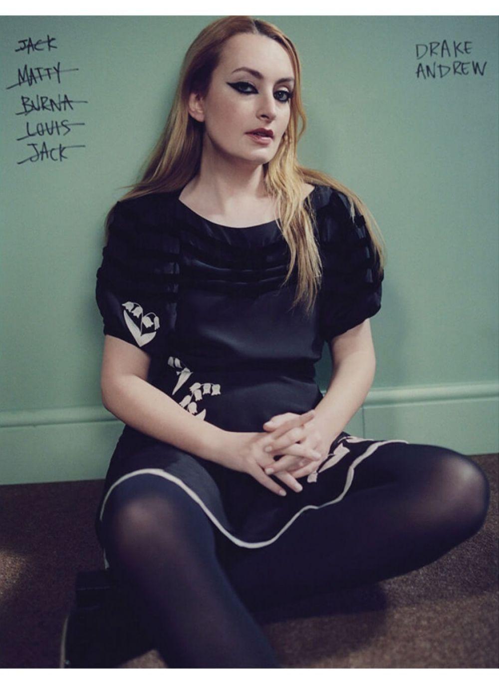 Amelia Dimoldenberg 10 Magazine Australia, March 2023