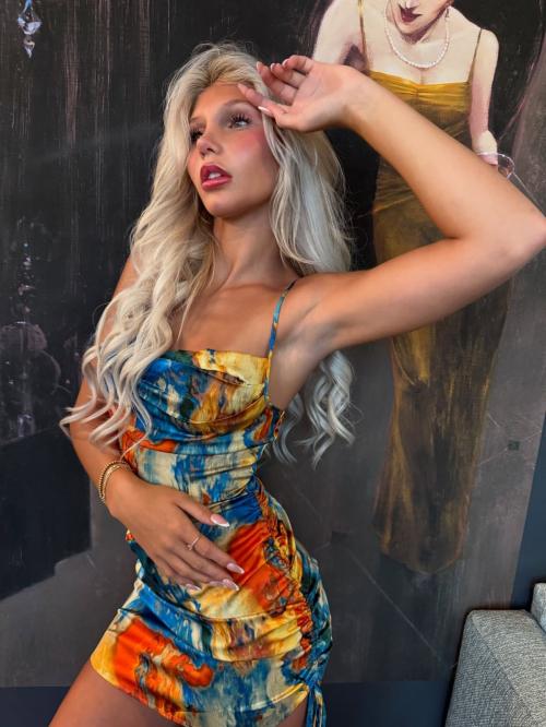 Brooklyn Riley sunlit Instagram gallery, August 2025 3