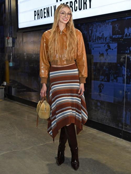 Cameron Brink posts Instagram photos, August 2025