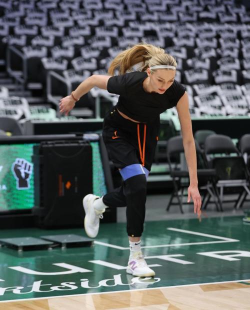 Cameron Brink sporty Instagram shots, August 2025 4