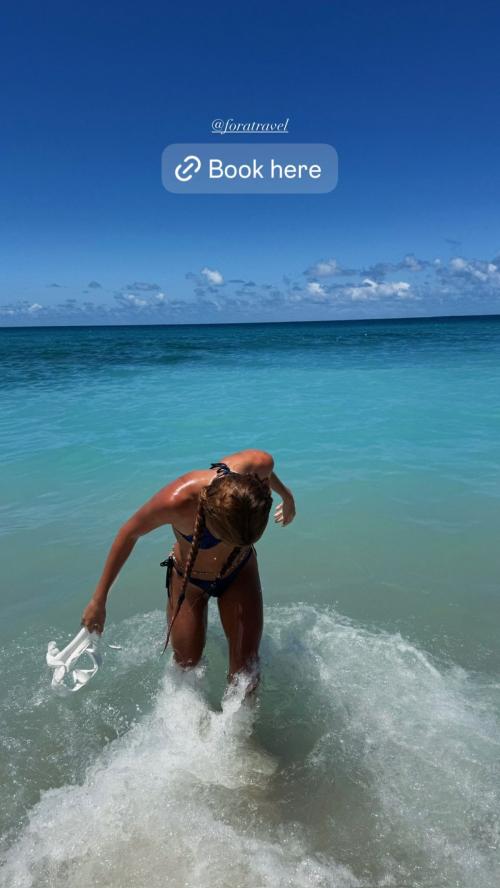 Dixie D’Amelio shares Instagram photos, August 2025 1