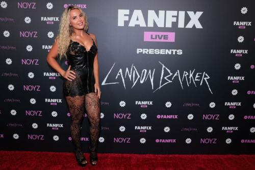 Ellie Blue Fanfix Live Landon Barker LA, August 2025 2