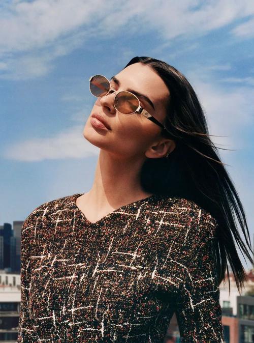Emily Ratajkowski Tory Burch Eyewear Fall 2025 2