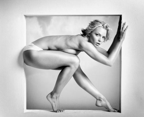 Jaime Pressly Maxim Magazine Feature, December 2001 6