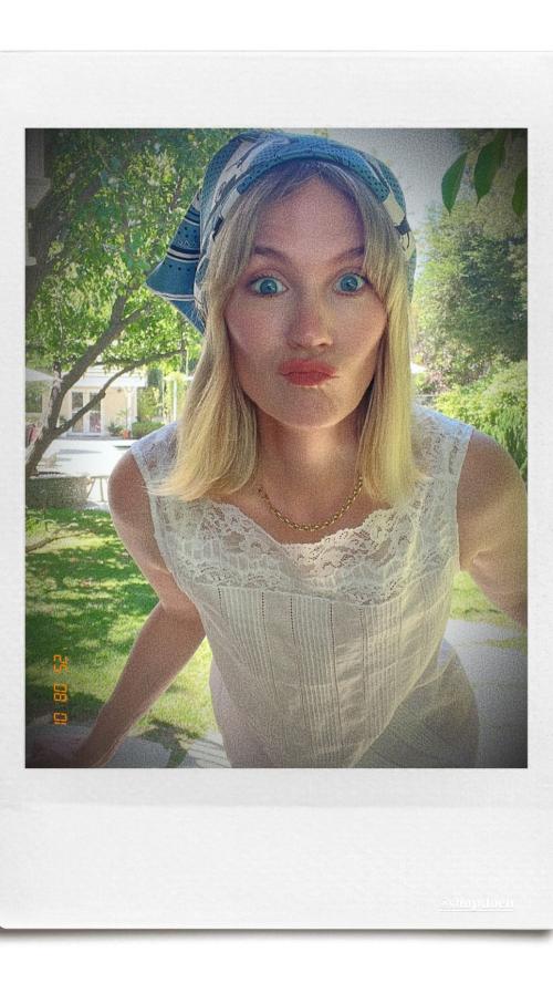 January Jones shares stylish Instagram photos, August 2025 9