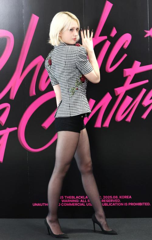 Jean Somi Chaotic Confused Media Showcase Seoul, August 2025 4