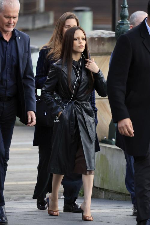 Jenna Ortega Boarding Yacht Sydney, August 2025 2