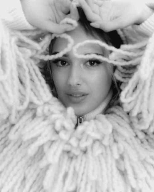 Julia Butters V Magazine Feature, August 2025 2