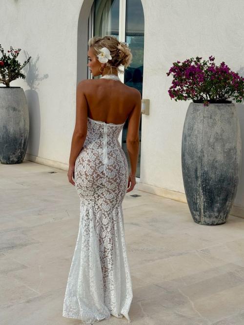 Julia Cavanagh poses for Instagram shoot, August 2025 6