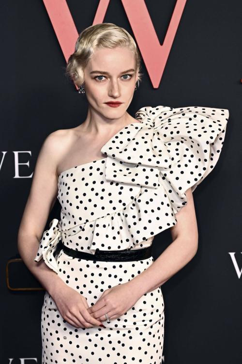 Julia Garner at Weapons world premiere, July 2025 3