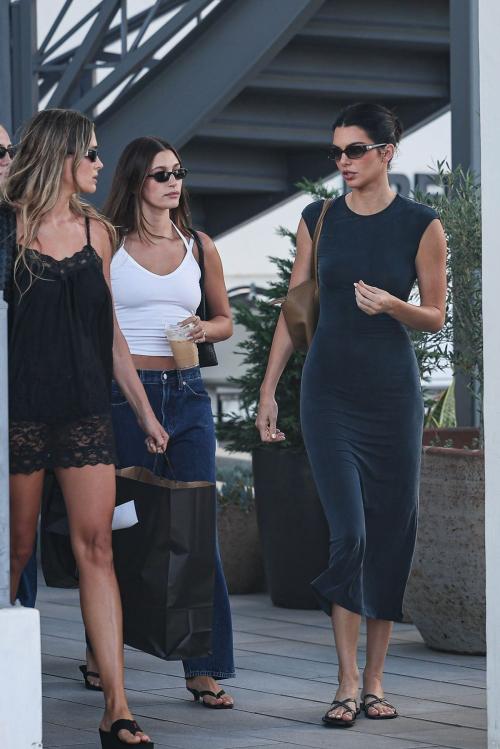 Kendall Jenner & Hailey Bieber shopping Brentwood, August 2025 10