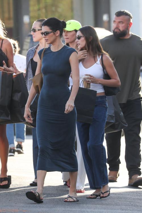 Kendall Jenner & Hailey Bieber shopping Brentwood, August 2025 5