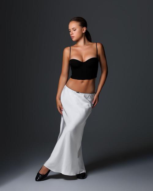 Kristina Shmidt in a chic photoshoot, July 2025 10