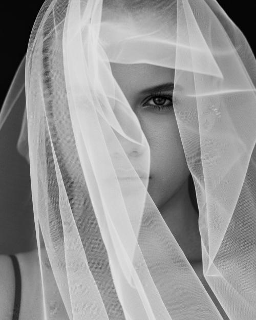 Kristina Shmidt in a chic photoshoot, July 2025 2