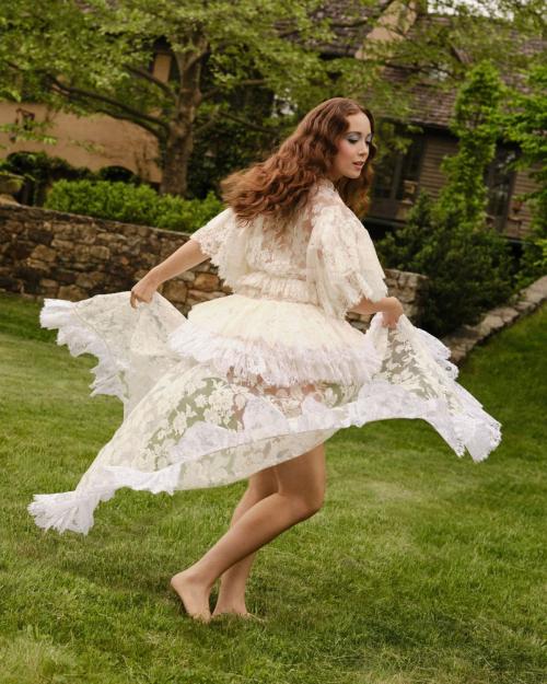 Laufey for Vogue Scandinavia, Aug 2025 5