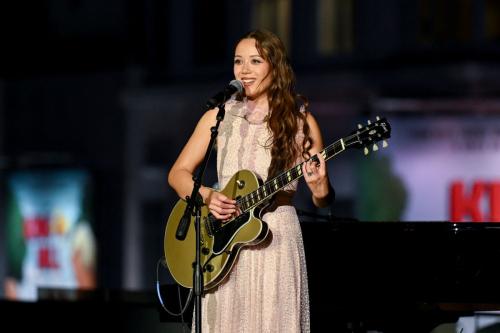 Laufey performs at The Drop Grammy Museum, August 2025