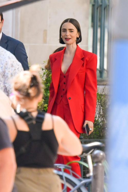 Lily Collins on Set of Emily in Paris, August 2025 5