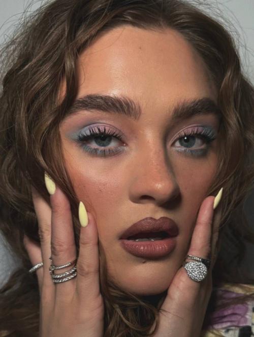 Lizzy Greene posts Instagram photos, August 2025 6