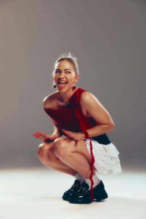 Lo Lauren Vingt Sept magazine feature, May 2025 8