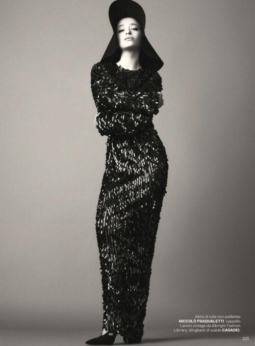 Mikey Madison Vogue Italy feature, September 2025 6