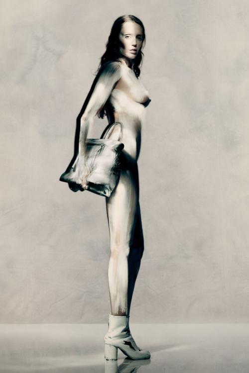 Miley Cyrus for Maison Margiela AW25, August 2025 3
