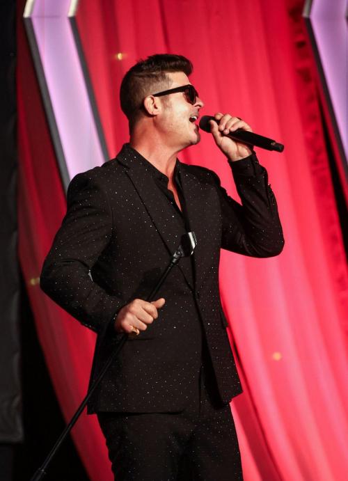 Robin Thicke Harold & Carole Pump Foundation Dinner, August 2025 2