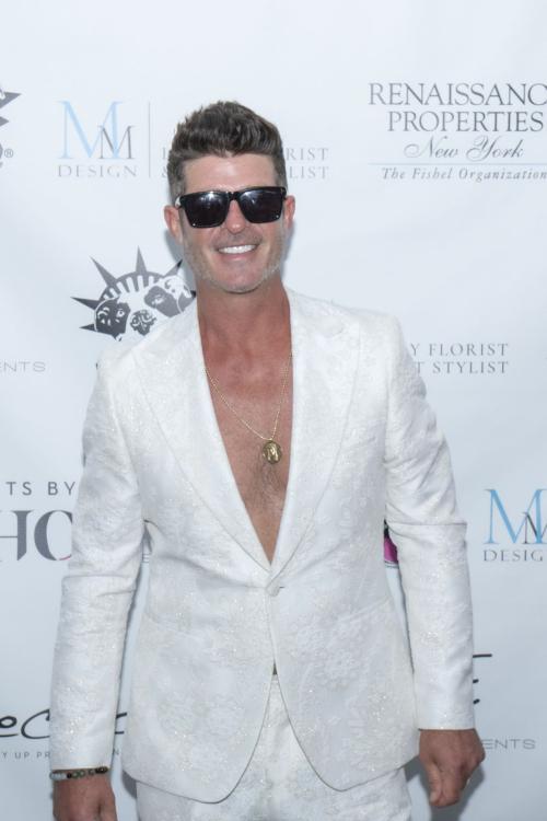Robin Thicke NYC Second Chance Rescue Concert, August 2025 1