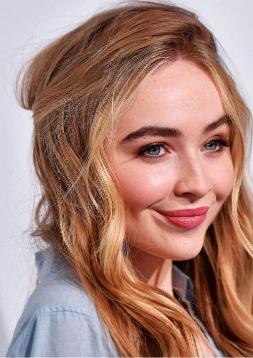 Sabrina Carpenter Story feature, August 2025 72