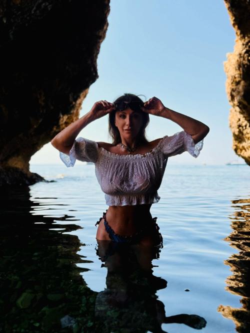 Sabrina Salerno on Instagram, Aug 2025 4