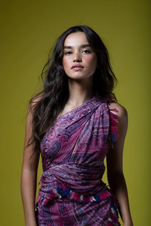 Sophia Hammons at a photoshoot, Aug 2025