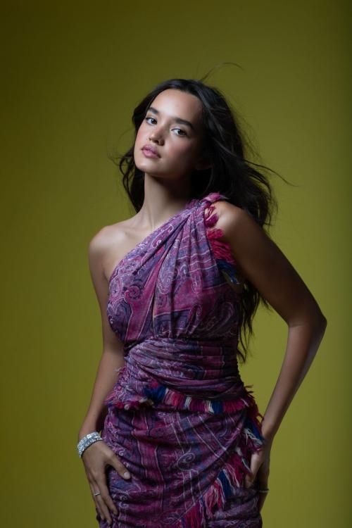 Sophia Hammons at a photoshoot, Aug 2025 3