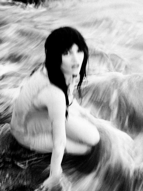 Sophie Thatcher at a Photoshoot, August 2025 1