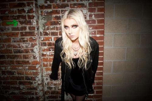 Taylor Momsen Instagram pics, August 2025 6